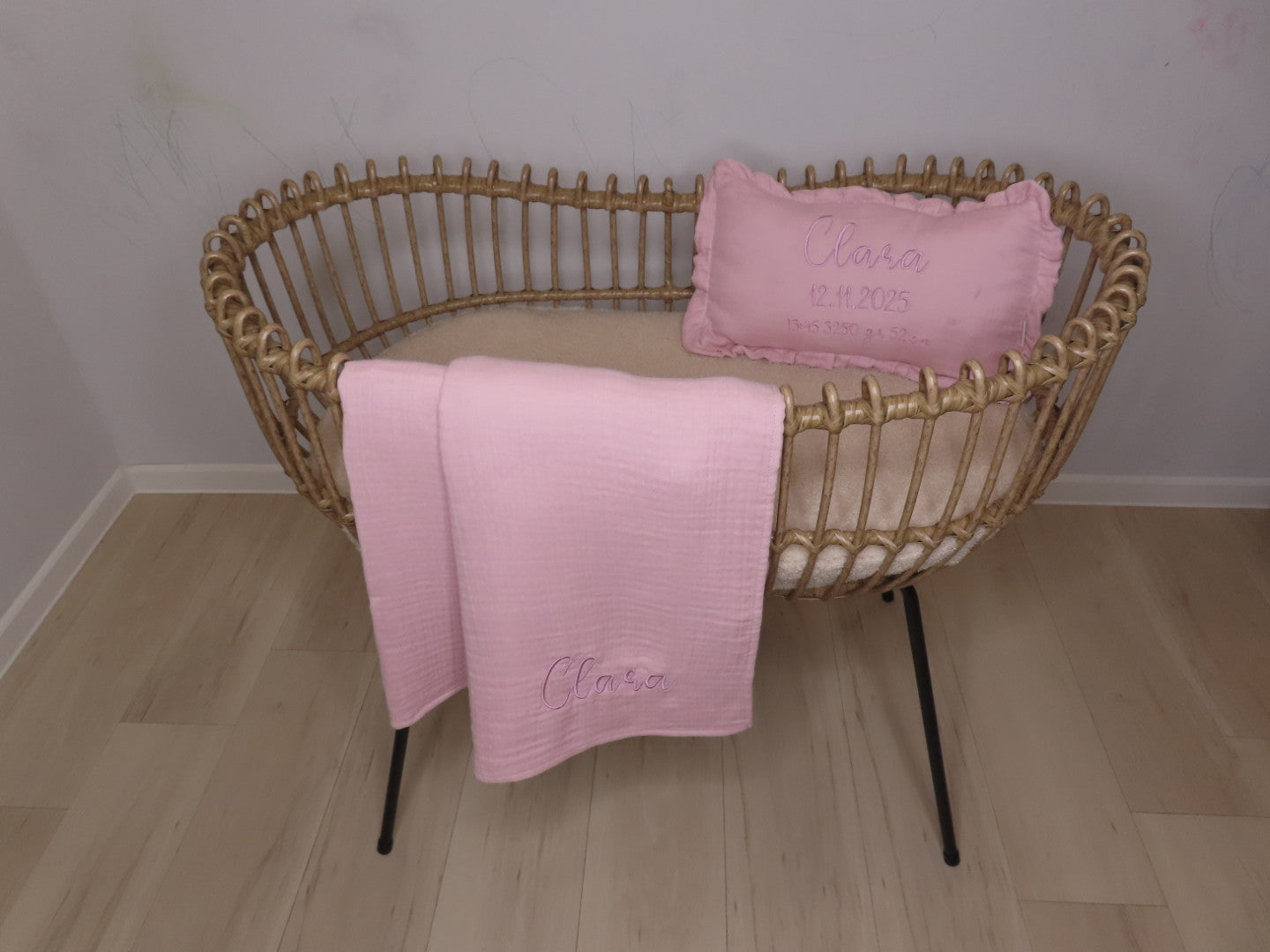 SET Personalisiertes Kissen + Decke aus Musselin - 4-lagig, 100% Baumwolle