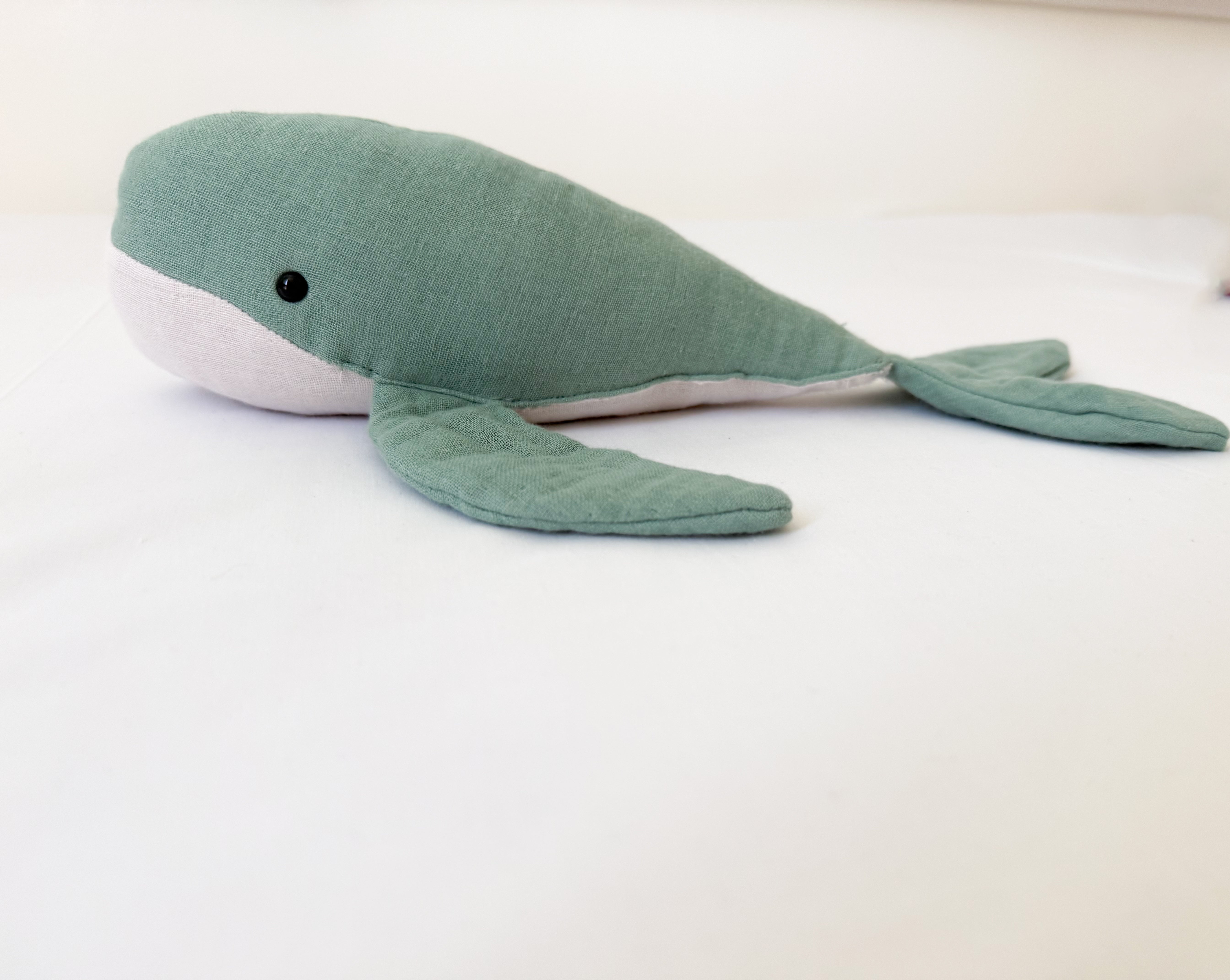 Kuscheltier Wal in Salbeigrün - Kindesglueck Kuscheltier