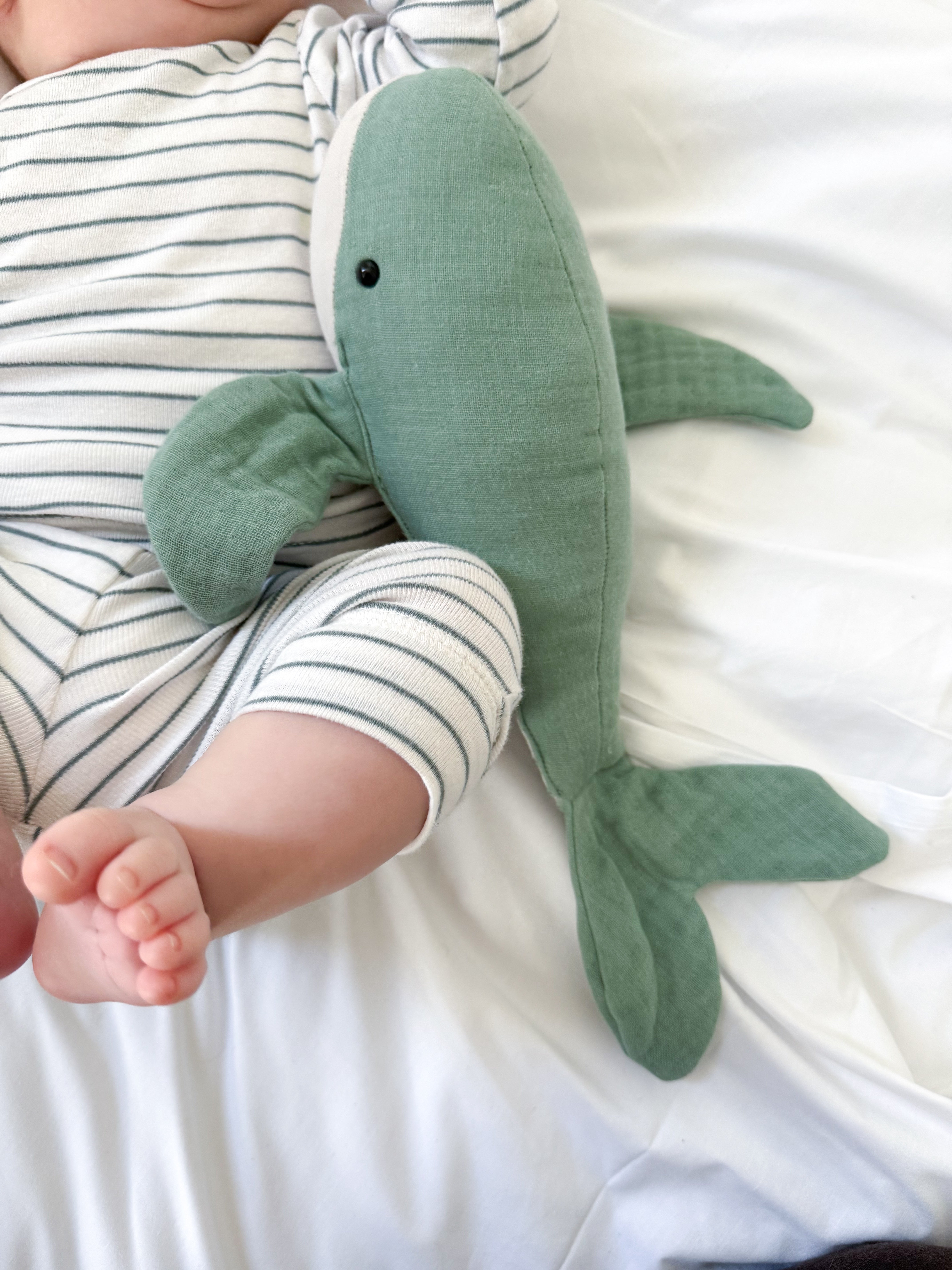 Kuscheltier Wal in Salbeigrün - Kindesglueck Kuscheltier