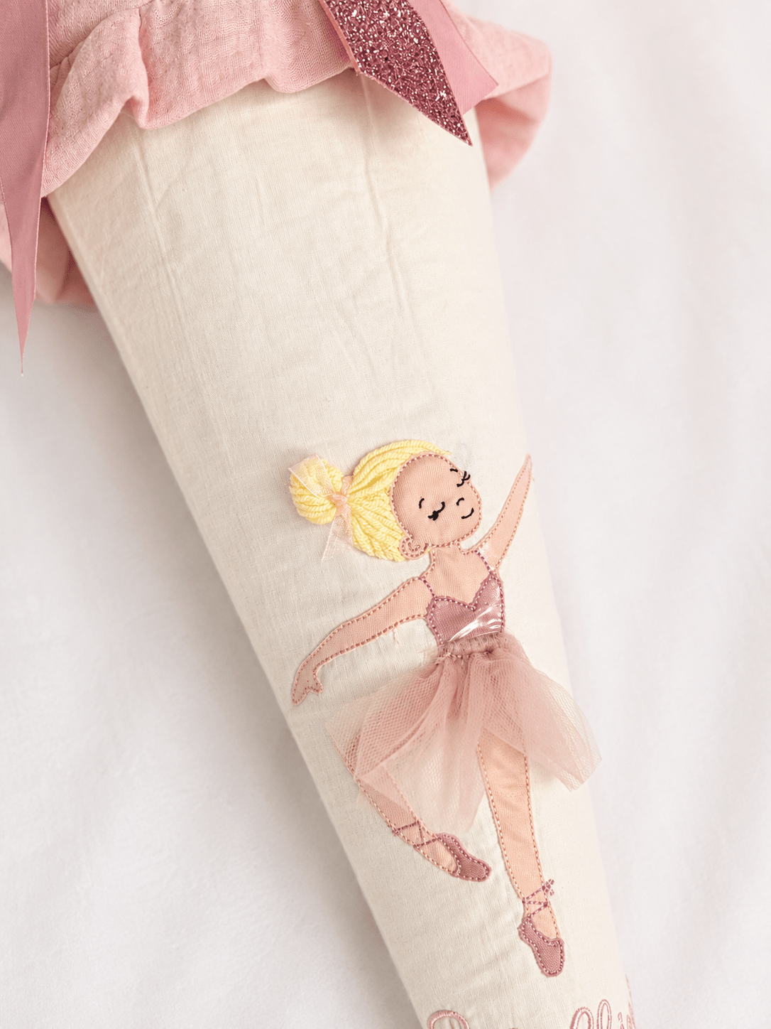 Personalisierte Schultüte Ballerina Rosa und Creme | Handgefertigt mit Wunschname | 70 cm | Schulkind 2026 - Kindesglueck