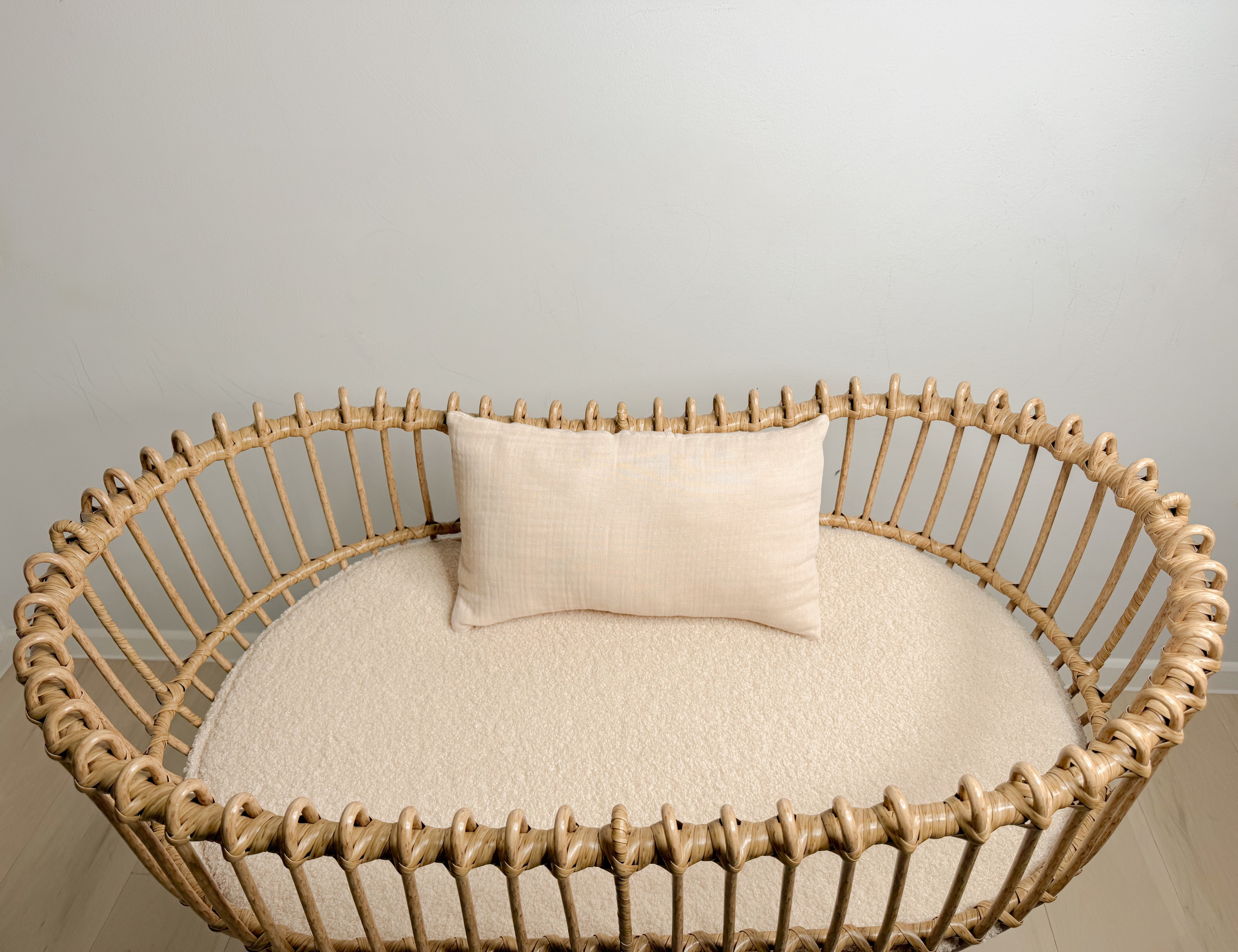 SET Personalisiertes Kissen + Decke aus Musselin - 4 - lagig, 100% Baumwolle - Kindesglueck