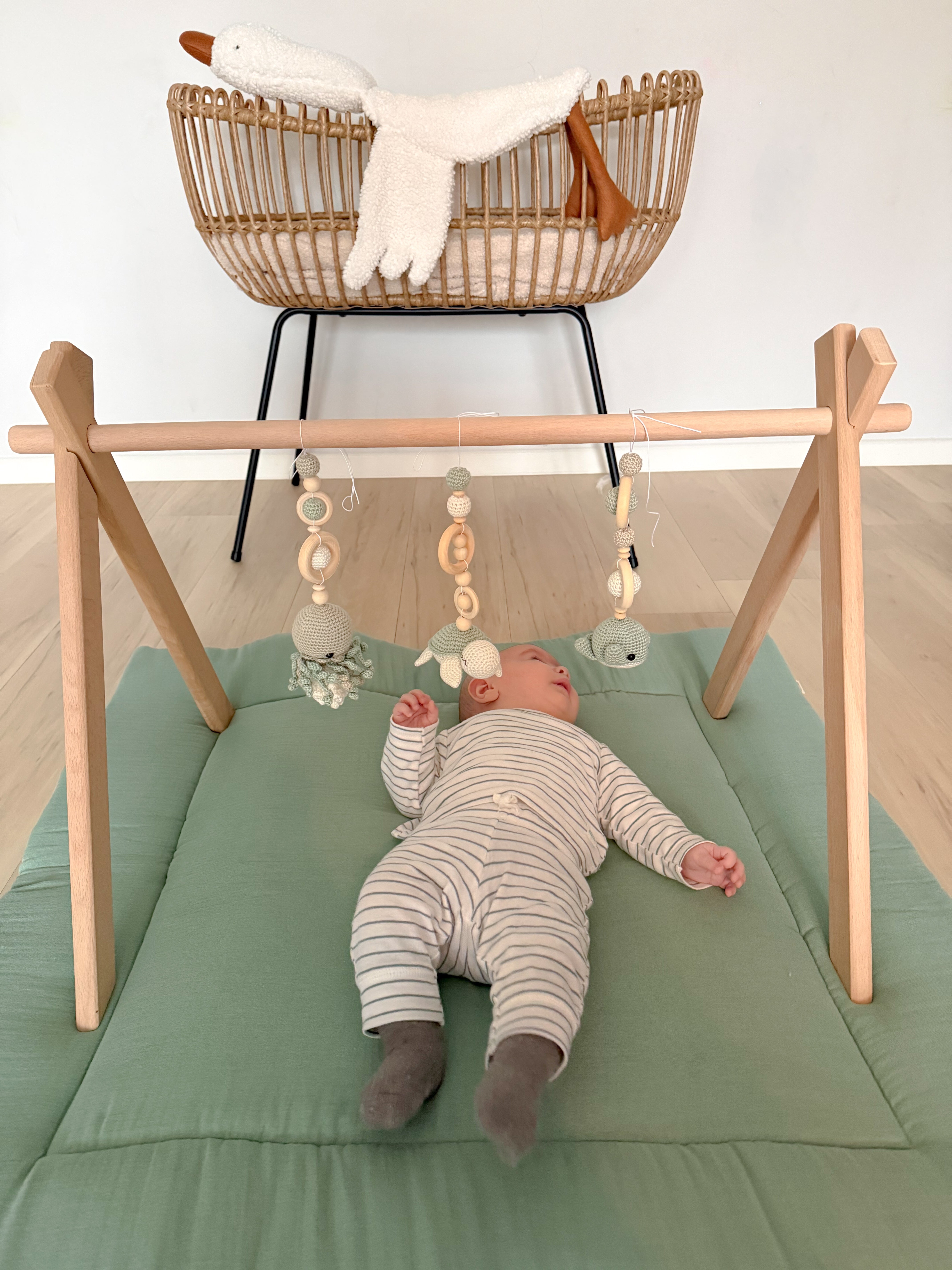 Spielbogen Gestell aus Buchenholz in natur - Babygym - Kindesglueck Spielbogen