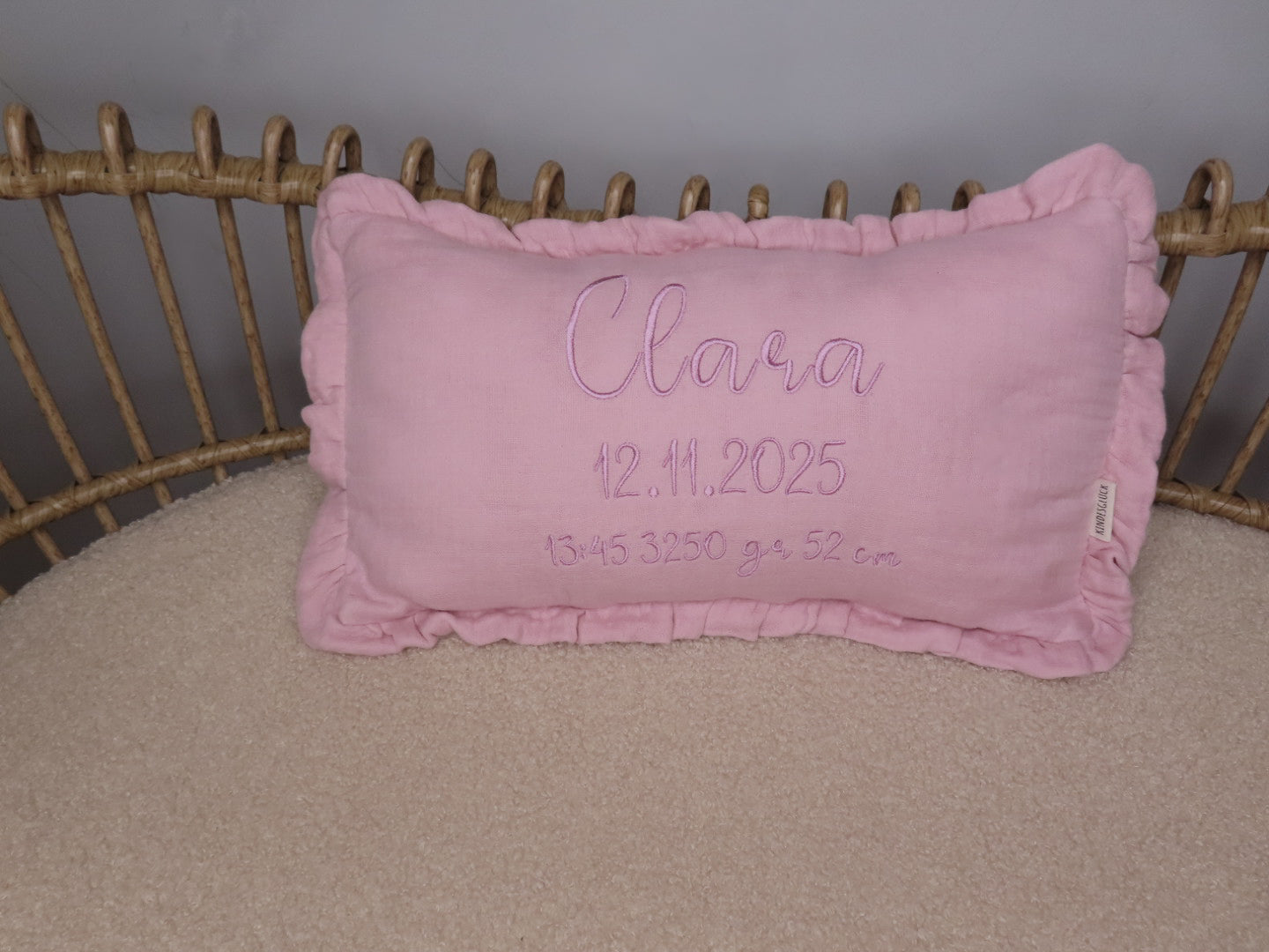 Personalisiertes Kissen, Geburtskissen aus Musselin in verschiedenen Farben