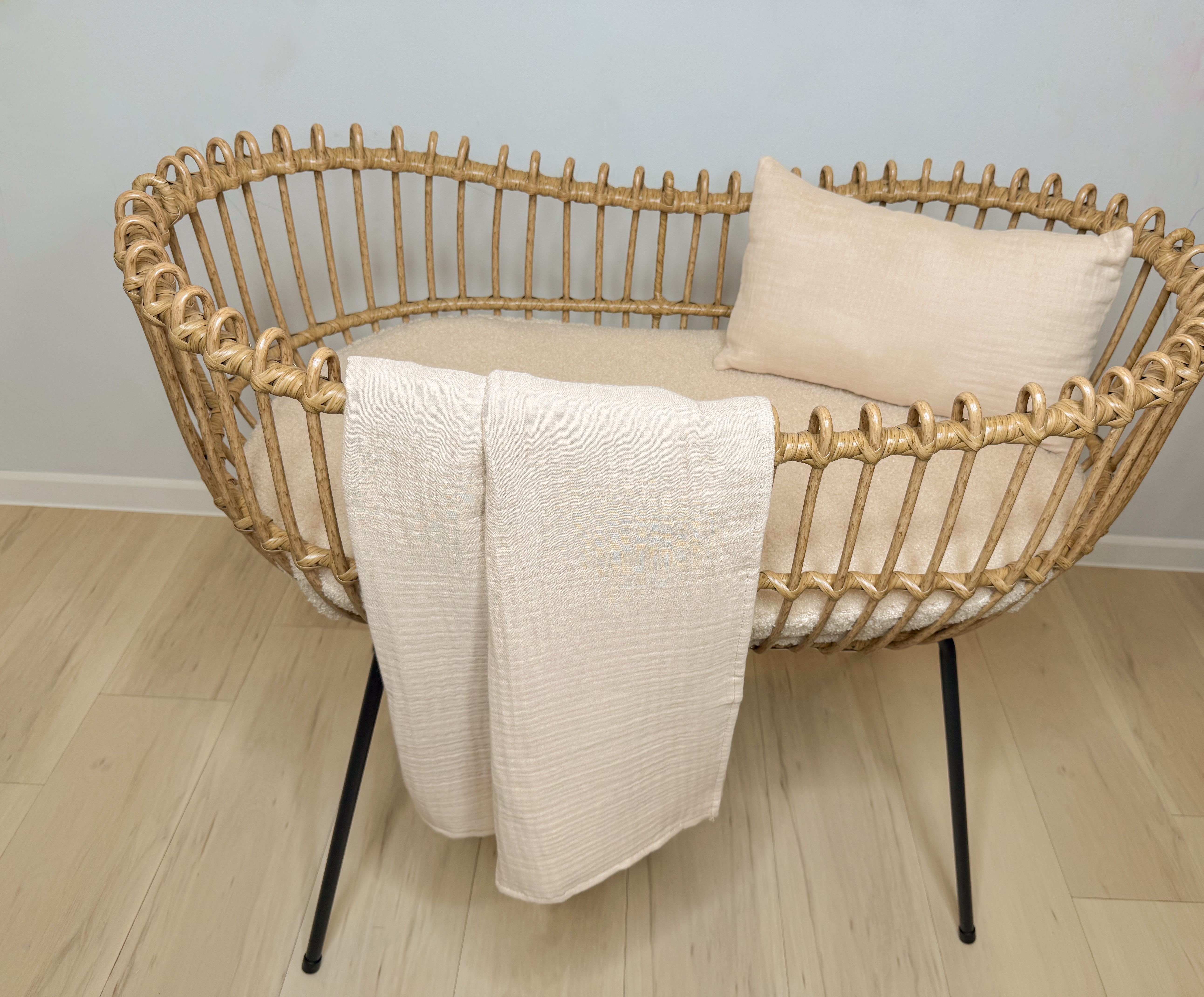 SET Personalisiertes Kissen + Decke aus Musselin - 4-lagig, 100% Baumwolle