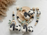 Newborn Set „hanging Panda“ mit einem Panda in Anthrazit und Pastellgrün