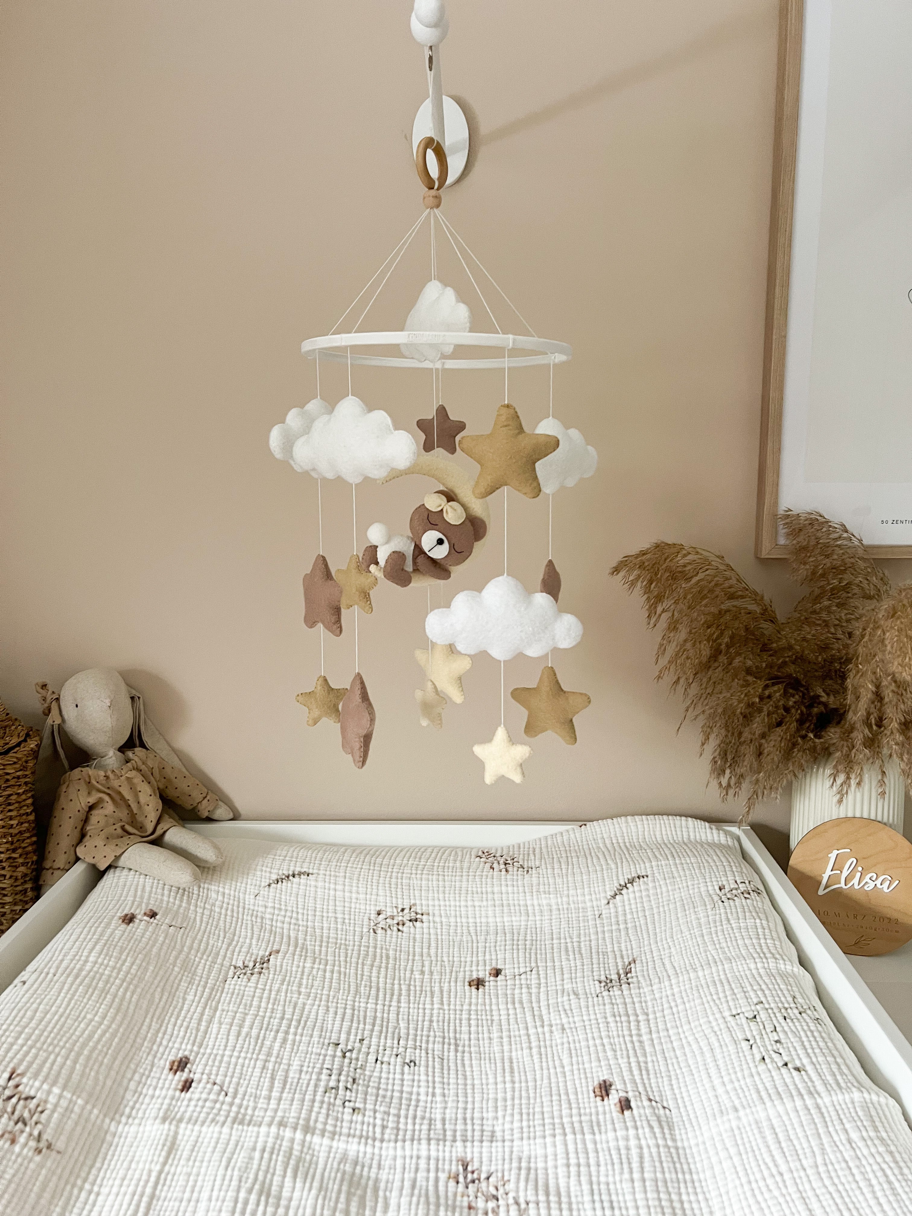 Mobile "schlafender Bär mit Schleife" - Kindesglueck Baby - Mobiles