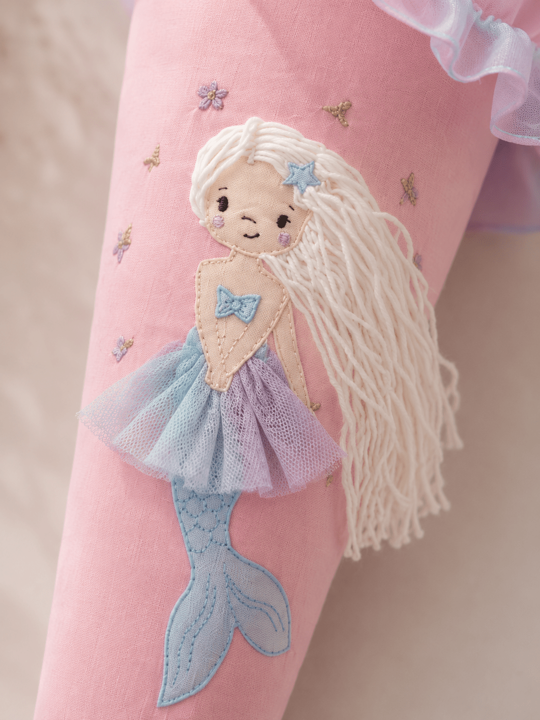 Personalisierte Schultüte Meerjungfrau 70 cm mit Namen in rosa| Stoffschultüte Schulkind 2026 | inkl. Papprohling | optional Kissen - Kindesglueck