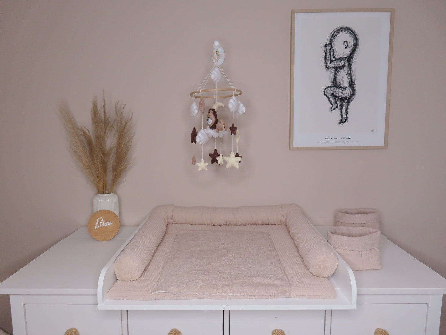 Wickelset „Pure Softness“ in warm Beige – Wickelunterlage aus Waffelpique mit Bettschlange & Utensilos (inkl. gratis Wechselauflage) - Kindesglueck